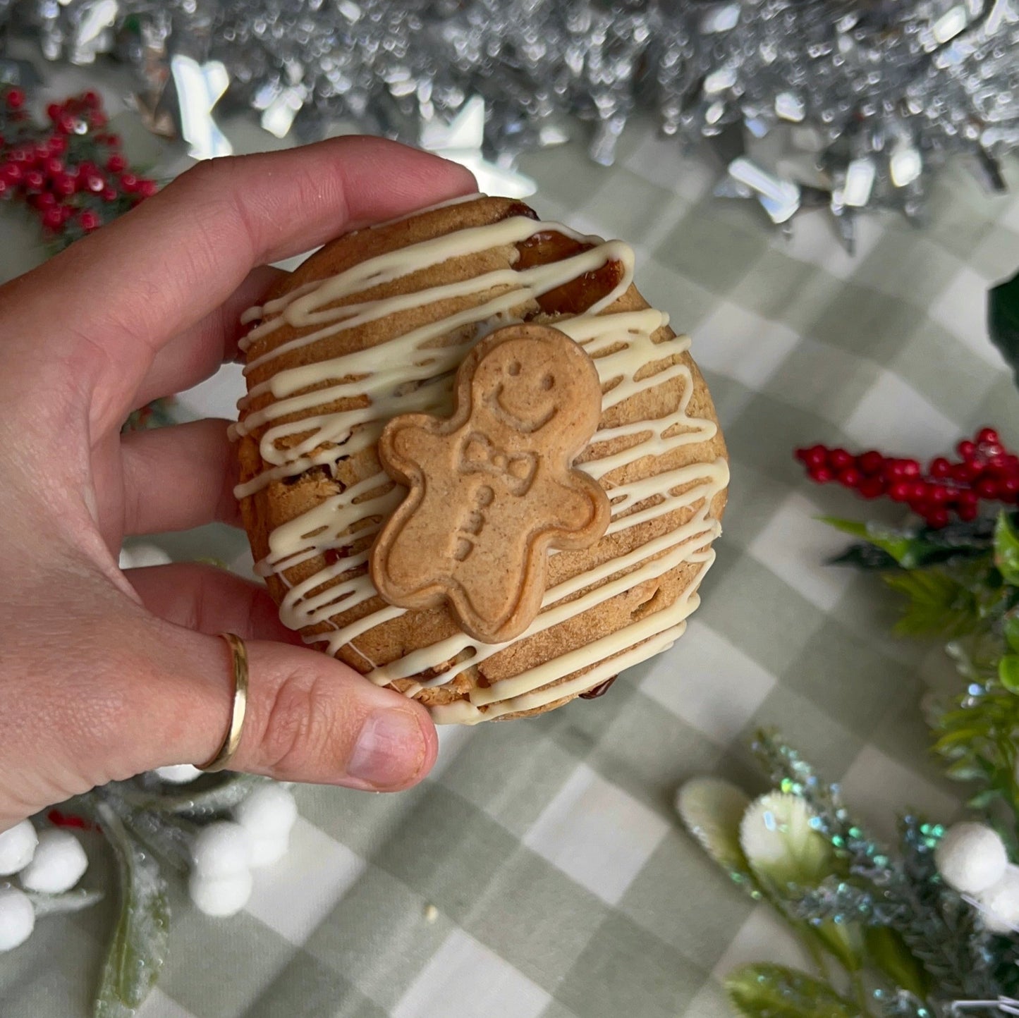 GINGERBREAD COOKIE